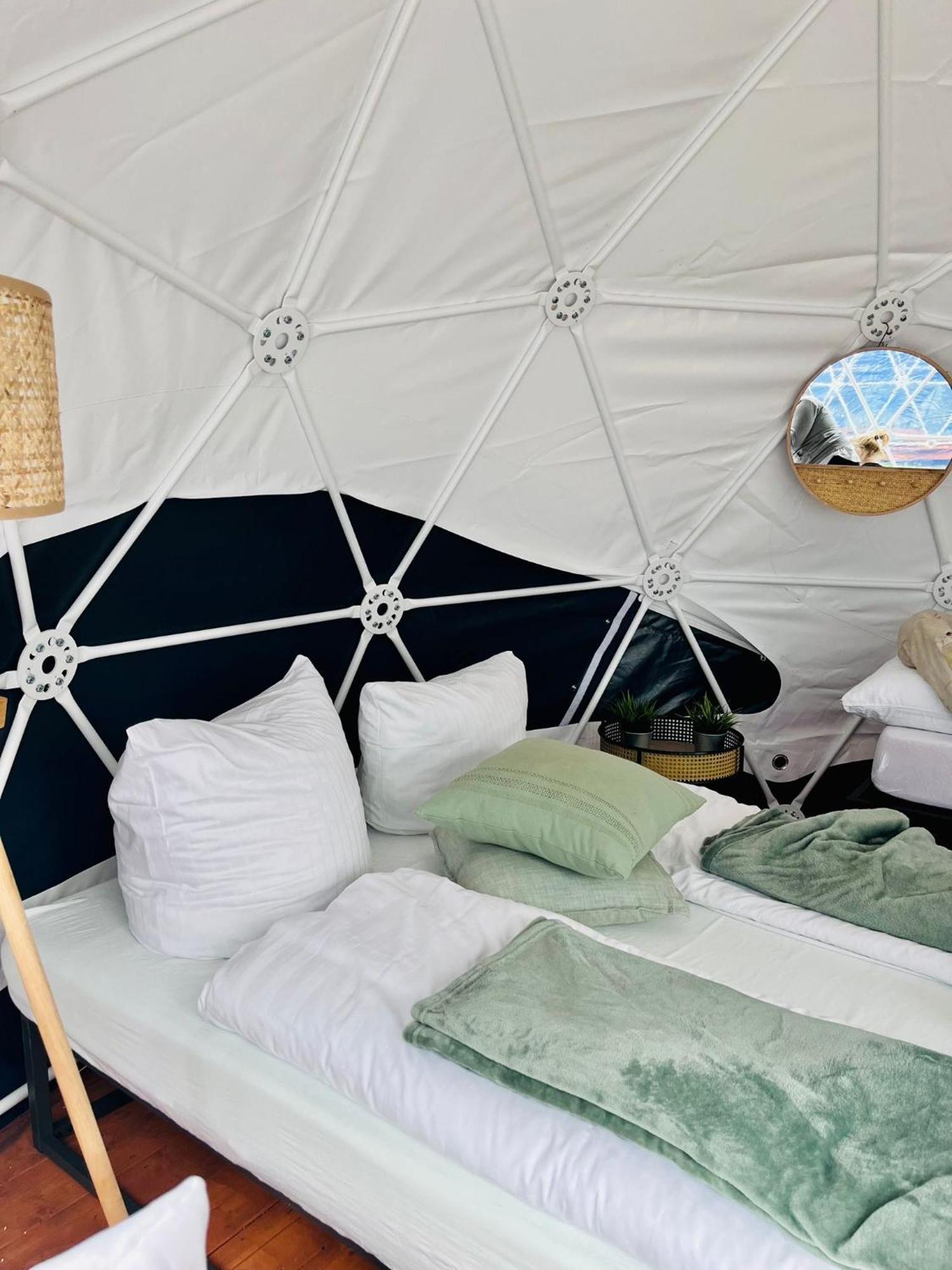 Lodge Camp Harlesiel Direkt Am Wattenmeer Wittmund Esterno foto