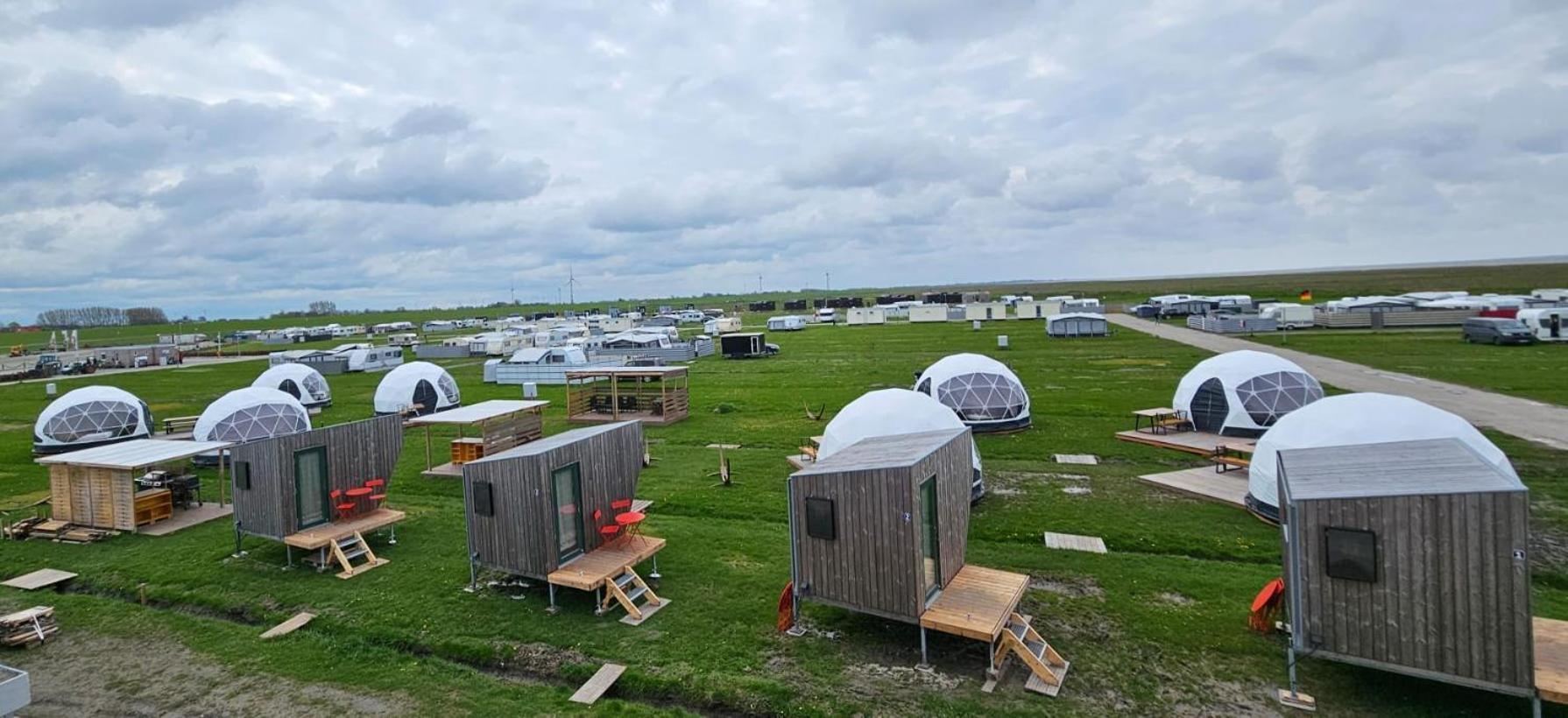 Lodge Camp Harlesiel Direkt Am Wattenmeer Wittmund Esterno foto