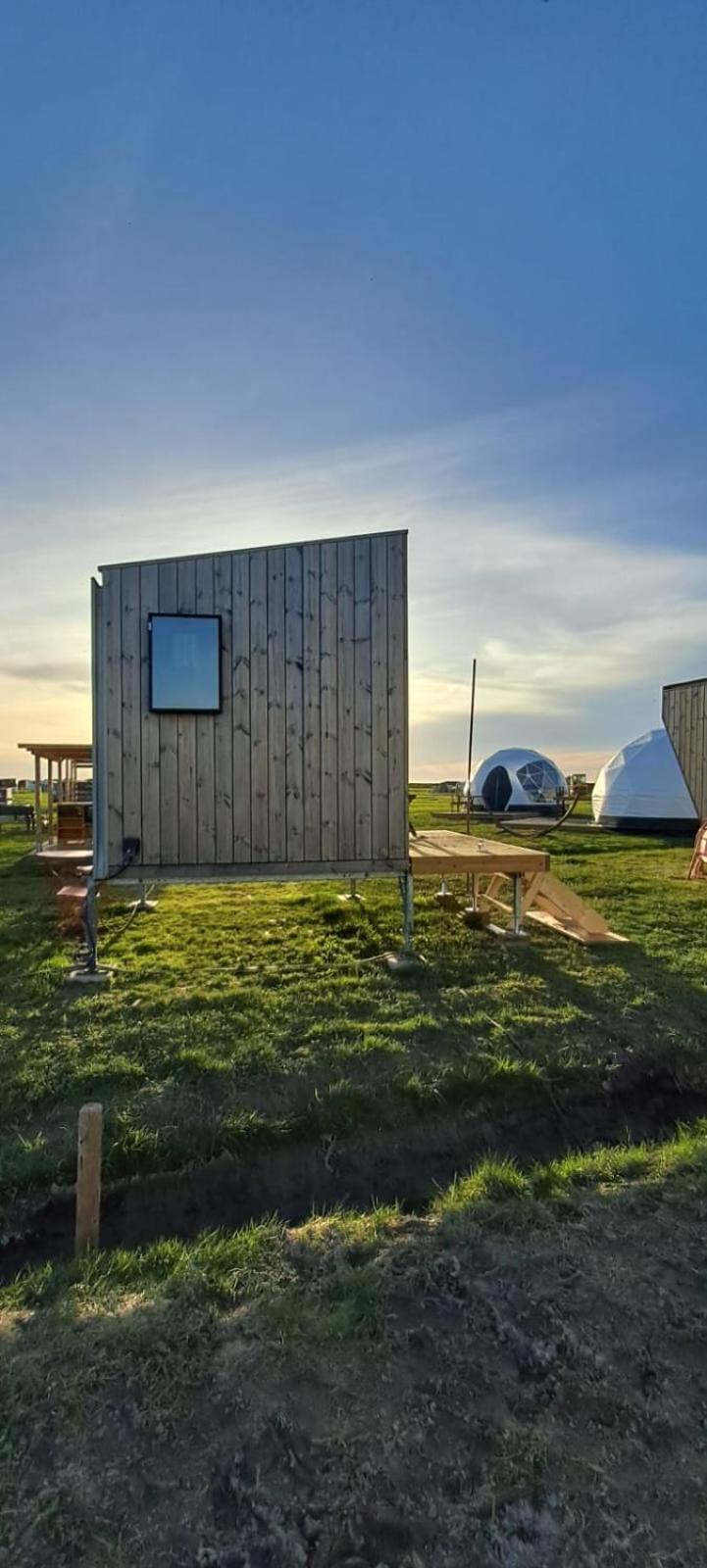 Lodge Camp Harlesiel Direkt Am Wattenmeer Wittmund Esterno foto