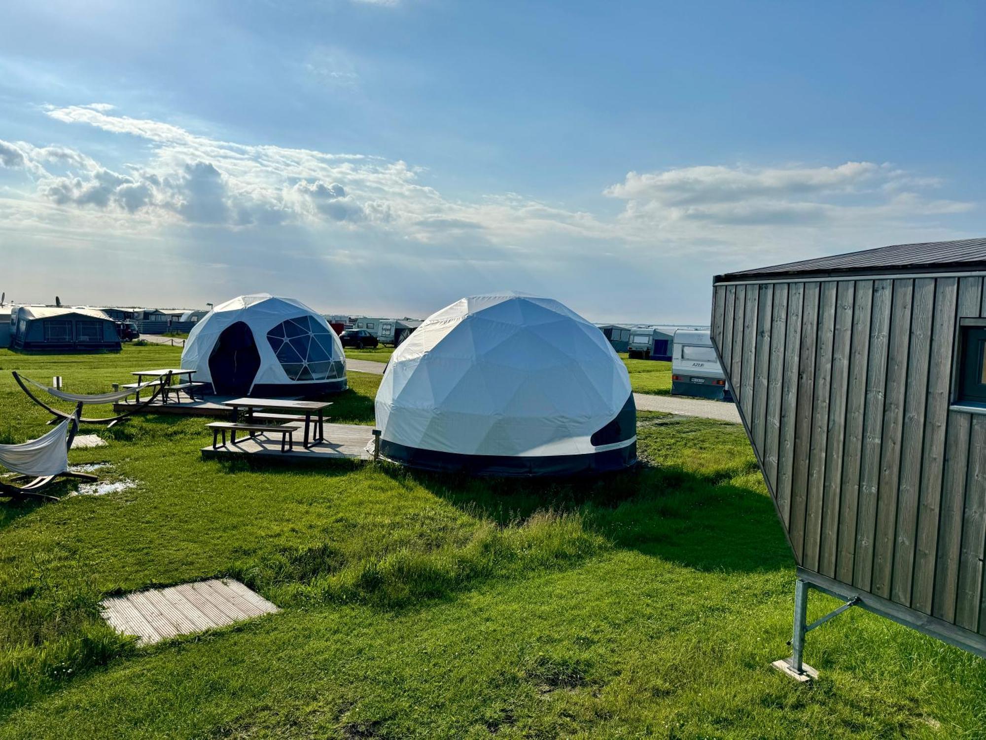 Lodge Camp Harlesiel Direkt Am Wattenmeer Wittmund Esterno foto